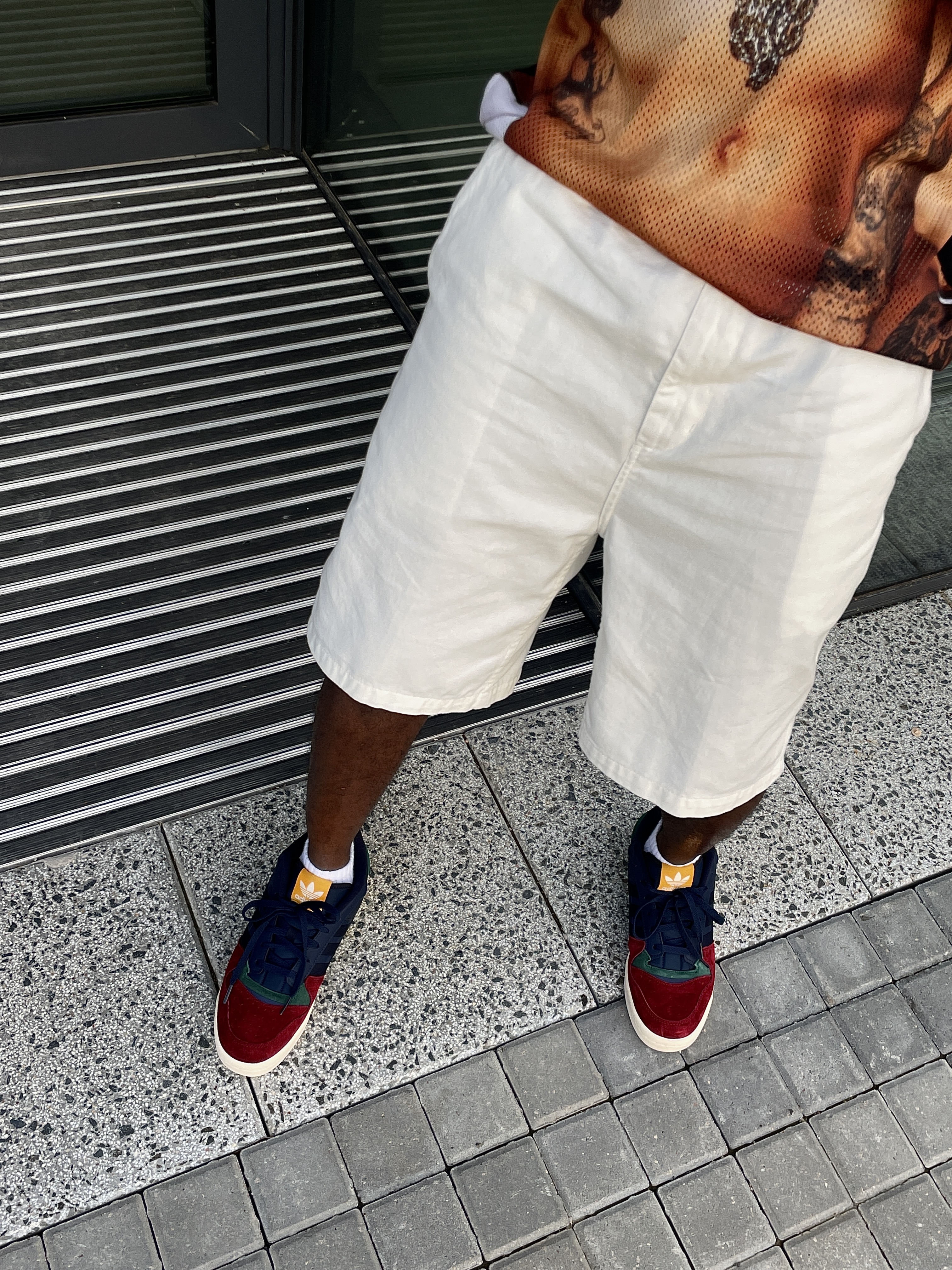 Кроссовки мужские Adidas Forum Exhibit Low 2 HQ7116