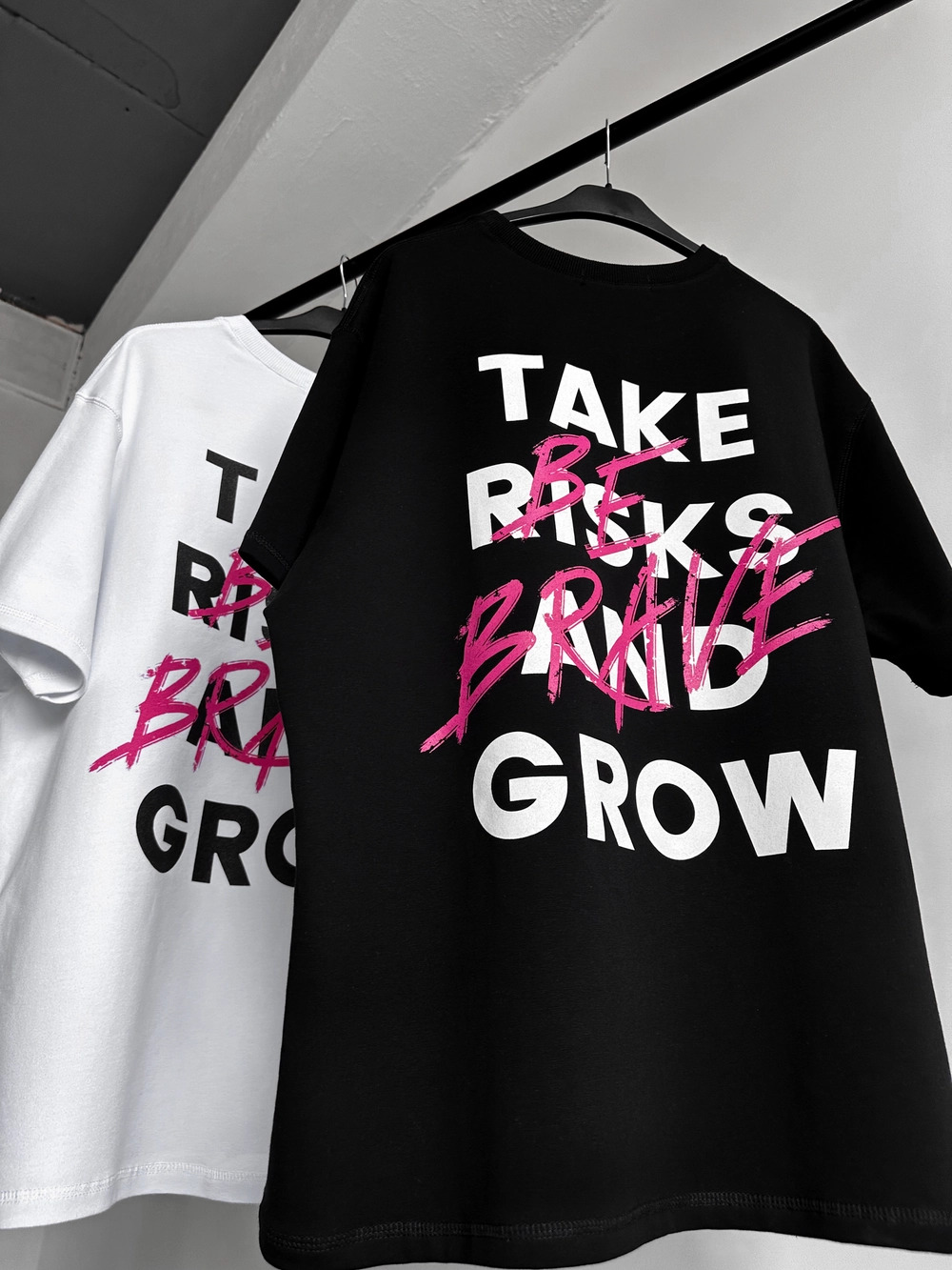 Футболка унисекс WOOGEE GROOVE Be Brave Черный M-98