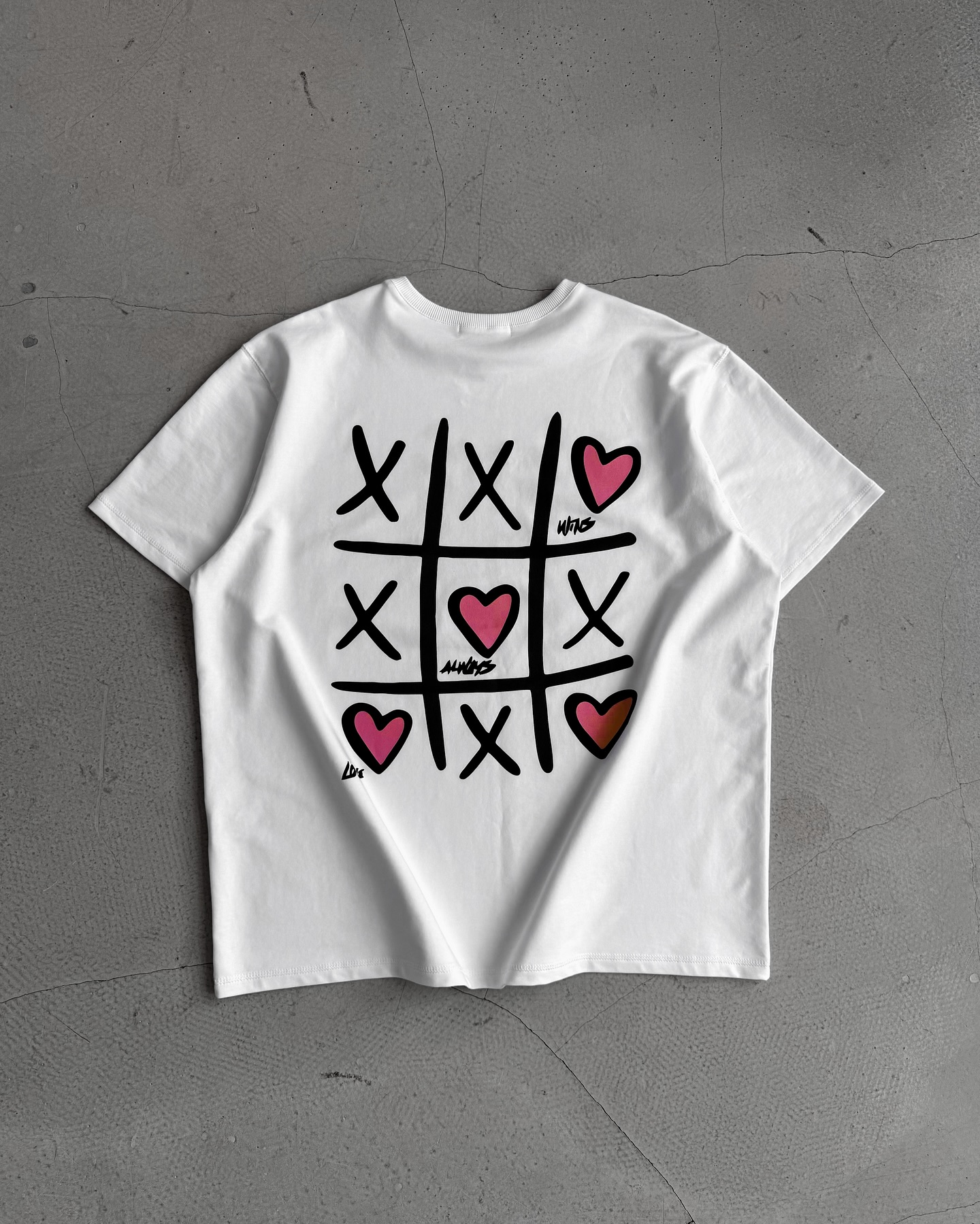 Футболка унисекс WOOGEE GROOVE Крестики нолики / Love Белый M-98