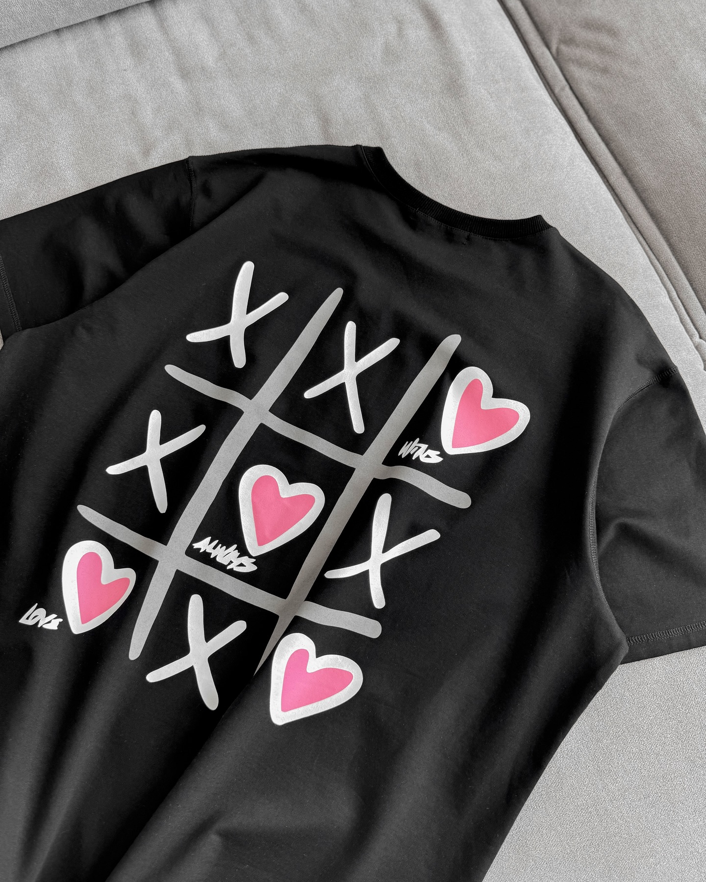 Футболка унисекс WOOGEE GROOVE Крестики нолики / Love Черный M-98